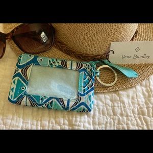 NWT Vera Bradley Fish Print Zip ID Case